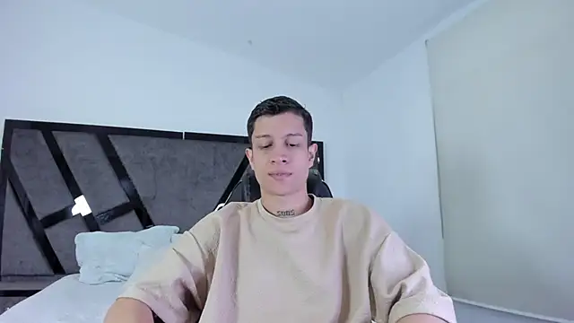 AgarEvans online show from February 9, 2026, 4:16 am