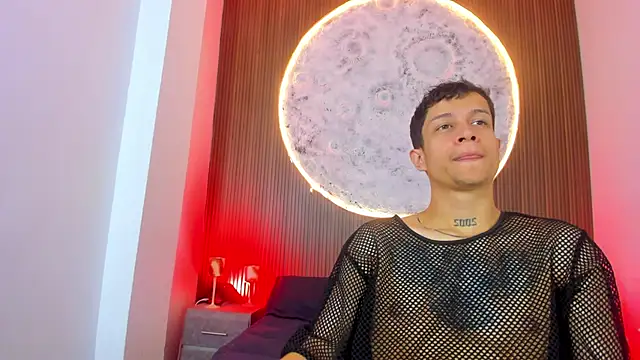 AgarEvans online show from April 1, 2026, 4:13 am