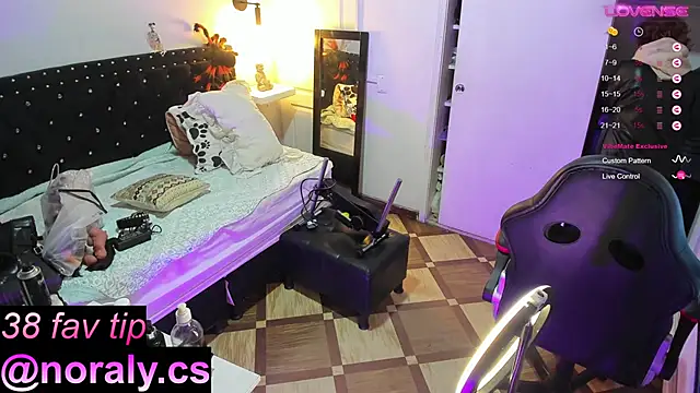 hey noraly online show from October 31, 2025, 4:02 am