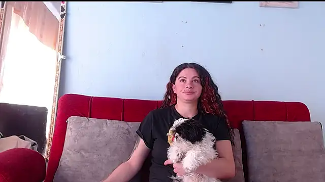 Snapshot of Tamararios chatting on October 9, 2025, 8:40 pm Tamararios online show from October 9, 2025, 8:40 pm