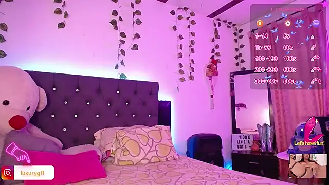 Pocahontaslovex online show from October 21, 2025, 12:50 pm