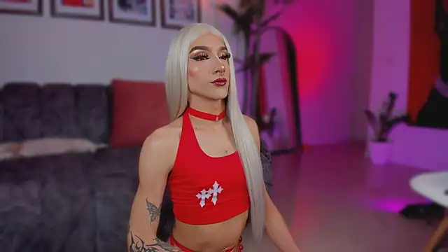 Taylor  foxxx online show from November 8, 2025, 6:46 am