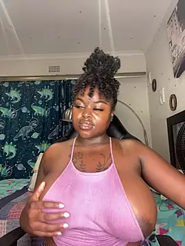 Snapshot of Honeycoco0211 chatting on January 30, 2025, 3:22 am Honeycoco0211 online show from January 30, 2025, 3:22 am