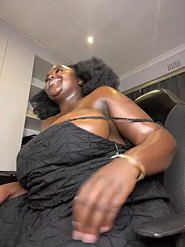 Honeycoco0211 online show from March 23, 2026, 4:11 pm