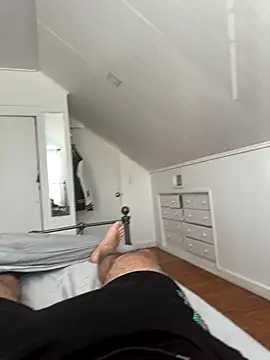 bwcalexander online show from December 15, 2025, 2:32 pm