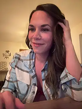 Lady Knaller online show from March 6, 2026, 8:49 pm