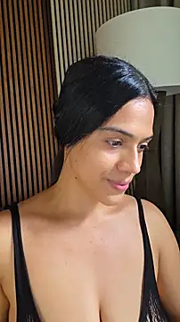 Snapshot of Deisy_Torres chatting on May 23, 2026, 9:41 pm Deisy Torres online show from May 23, 2026, 9:41 pm