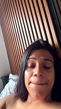 Deisy Torres online show from July 19, 2026, 8:23 pm