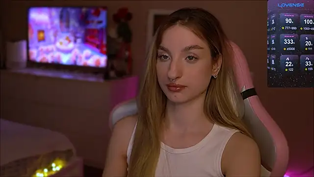 Snapshot of Lexy_kiky chatting on February 25, 2025, 9:35 pm Lexy kiky online show from February 25, 2025, 9:35 pm