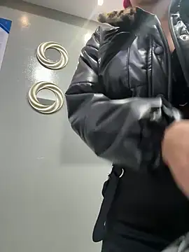 Dalila Thoms online show from February 3, 2025, 9:30 am