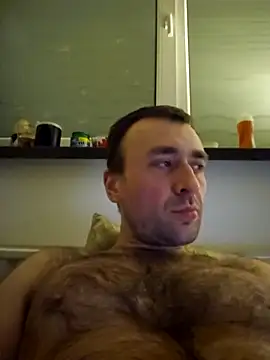 Snapshot of TIGERRR86 chatting on March 3, 2025, 9:48 pm TIGERRR86 online show from March 3, 2025, 9:48 pm