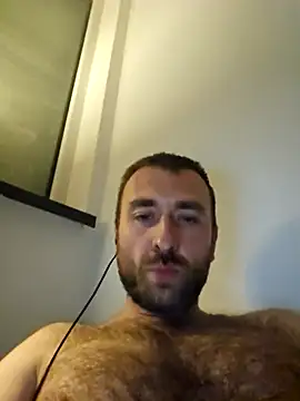 Snapshot of TIGERRR86 chatting on September 28, 2025, 1:22 am TIGERRR86 online show from September 28, 2025, 1:22 am