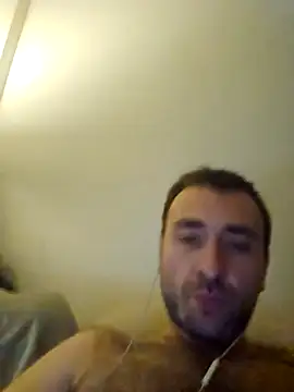 Snapshot of TIGERRR86 chatting on November 1, 2025, 8:22 pm TIGERRR86 online show from November 1, 2025, 8:22 pm