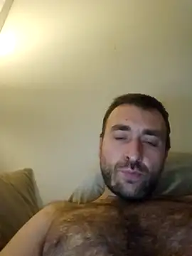 Snapshot of TIGERRR86 chatting on November 9, 2025, 7:01 pm TIGERRR86 online show from November 9, 2025, 7:01 pm