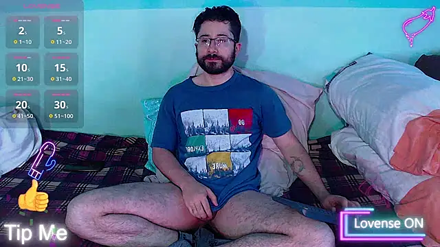 Snapshot of teddy_foster chatting on October 16, 2025, 1:01 pm teddy foster online show from October 16, 2025, 1:01 pm