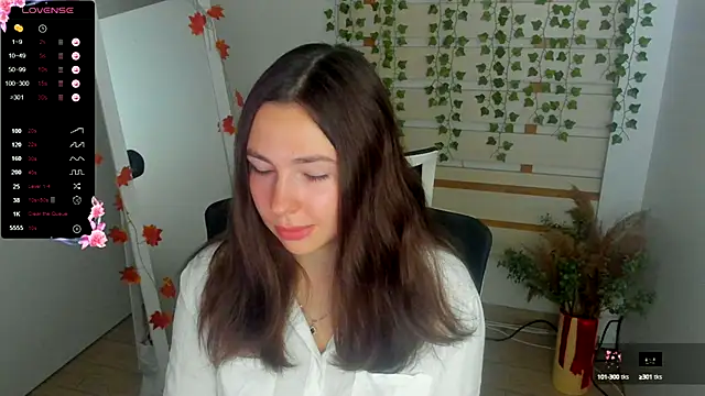 Lexy flower online show from October 8, 2025, 6:55 am