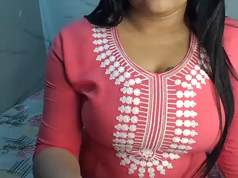 Trezza online show from April 2, 2026, 9:01 pm