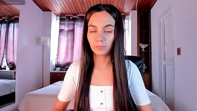 Snapshot of martina_mancini chatting on December 4, 2024, 1:42 pm martina mancini online show from December 4, 2024, 1:42 pm