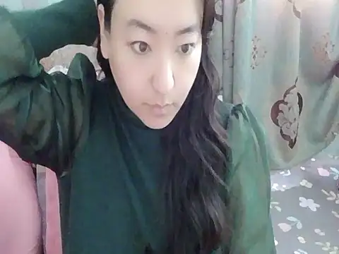 Snapshot of Xylona666 chatting on February 1, 2025, 9:43 am Xylona666 online show from February 1, 2025, 9:43 am