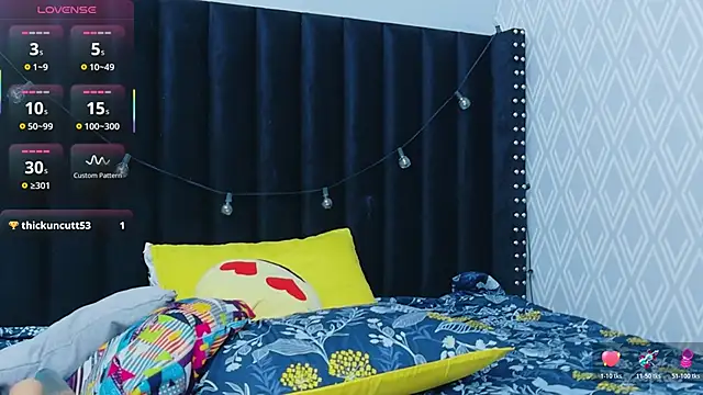 MiissBNasty online show from November 14, 2025, 1:37 am