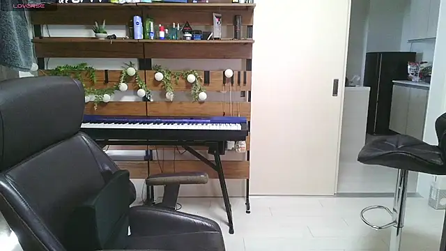 IroManager online show from September 30, 2025, 5:12 am