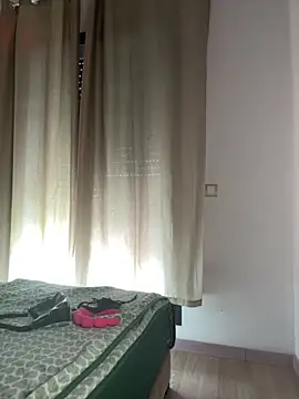 Snapshot of ZINA-MOROCCO chatting on October 8, 2025, 2:04 pm ZINA-MOROCCO online show from October 8, 2025, 2:04 pm