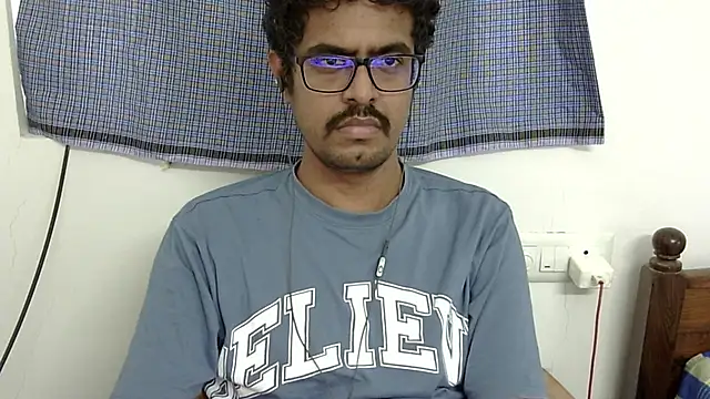 The SHY uncut online show from October 21, 2025, 7:53 am