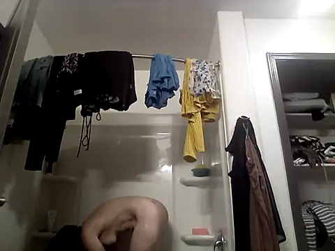 SexyB214 online show from December 2, 2025, 4:24 pm