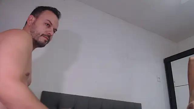 Miss Racheal BR online show from December 1, 2025, 10:37 pm