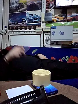 Baron0000 online show from December 15, 2025, 7:29 pm