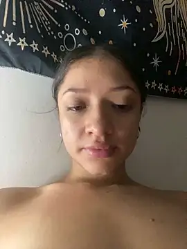 Snapshot of Alicia_ALICIA chatting on January 4, 2025, 4:22 pm Alicia ALICIA online show from January 4, 2025, 4:22 pm