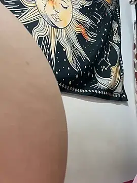 Snapshot of Alicia_ALICIA chatting on January 8, 2025, 1:00 am Alicia ALICIA online show from January 8, 2025, 1:00 am