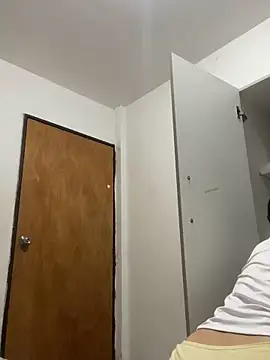 Snapshot of Alicia_ALICIA chatting on February 15, 2025, 1:10 am Alicia ALICIA online show from February 15, 2025, 1:10 am