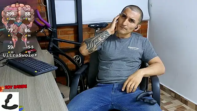 Marck Muscle online show from November 3, 2025, 3:30 am