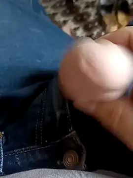 massive cum online show from August 6, 2026, 2:30 pm