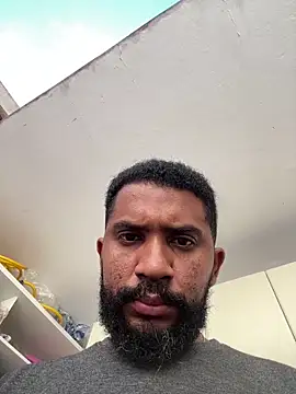 Snapshot of MiddlingAffluent chatting on March 30, 2026, 12:28 pm MiddlingAffluent online show from March 30, 2026, 12:28 pm