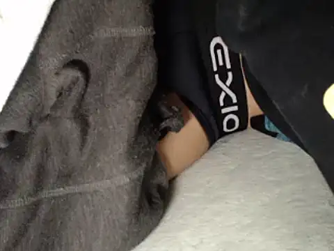 Snapshot of IMAGatMARK chatting on February 2, 2025, 7:57 pm IMAGatMARK online show from February 2, 2025, 7:57 pm