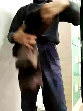 Snapshot of IMAGatMARK chatting on March 21, 2025, 10:39 am IMAGatMARK online show from March 21, 2025, 10:39 am