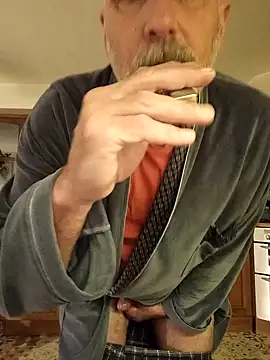 jakjak106 online show from January 27, 2025, 9:55 pm