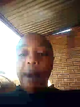 Bustybabe4Uxx online show from October 23, 2025, 12:37 pm