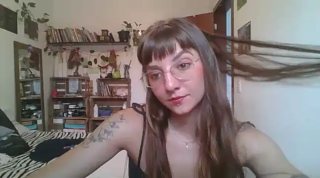 SweetyBabyDemon online show from December 7, 2024, 4:25 pm