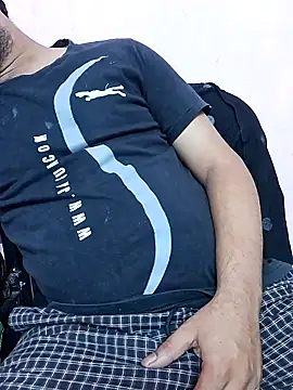 GlassBarge9 online show from November 5, 2025, 2:06 pm