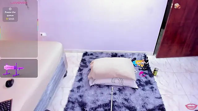 BrianaHazel online show from October 2, 2025, 11:45 pm