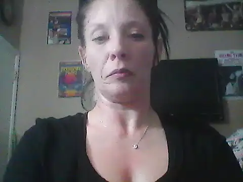 gorgeous11 online show from February 24, 2025, 6:27 am