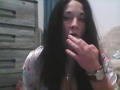 gorgeous11 online show from March 20, 2025, 4:31 pm