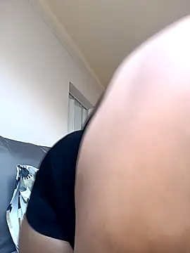 Snapshot of ThaBundaa chatting on March 7, 2026, 7:05 am ThaBundaa online show from March 7, 2026, 7:05 am