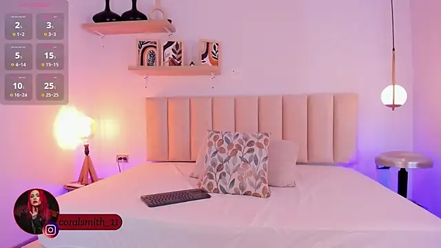 Snapshot of coralsmith11 chatting on October 27, 2025, 7:40 pm coralsmith11 online show from October 27, 2025, 7:40 pm