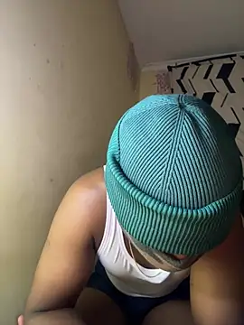 StallionPiper12 online show from April 18, 2026, 4:11 pm