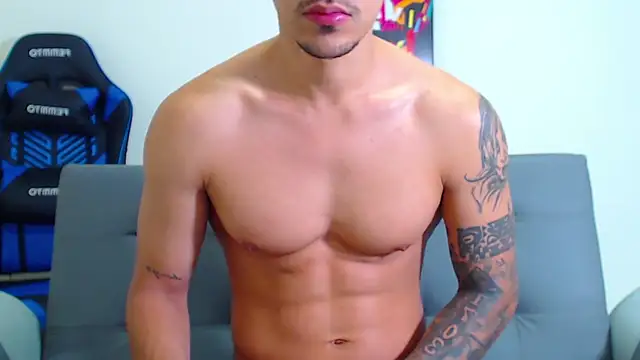 Tristan-bm online show from January 20, 2025, 2:57 pm