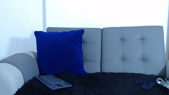 Tristan-bm online show from March 8, 2025, 1:17 am